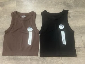 2 Wallflower High Neck Tank Tops Size Junior Small New - Afbeelding 1 van 3