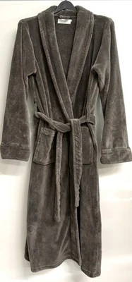 Bata larga de felpa de lujo Restoration Hardware para hombre talla grande salón acogedor gris Foto 1 de 4