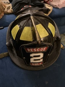 Cairn 1997 Fireman’s Helmet * Hull Massachusetts * - Picture 1 of 11
