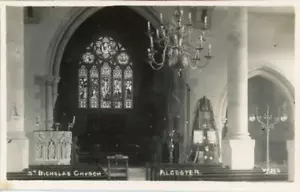 REAL PHOTO POSTCARD OF ST. NICHOLAS CHURCH INTERIOR, ALCESTER, WARWICKSHIRE - Picture 1 of 2