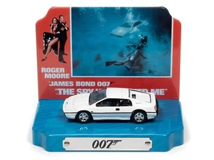 Johnny Lightning 1:64 Lotus Esprit S1 Spia Who Loved Me James Bond 007+ Diorama - Foto 1 di 1