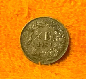 1951 B Switzerland Silver 1/2 Franc Coin - Picture 1 of 2