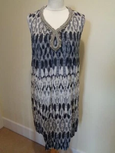 120% LINO BRAND NEW GREY AND CREAM PRINT DRESS WITH JEWELED NECK - SIZE 10 (42) - Picture 1 of 9