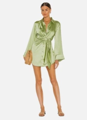 Vestido Song of Style Marta en verde pistacho REVOLVE PRECIO DE VENTA SUGERIDO POR EL FABRICANTE 238 $ Talla XS Foto 1 de 4