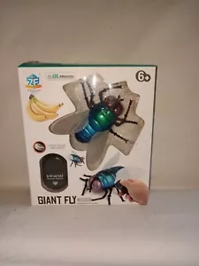 ZF Best Fun Toys Giant Fly Infered Remote Control - Picture 1 of 2