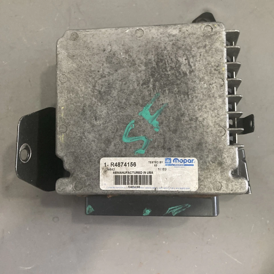 Dodge Neon 1995 ECU/ECM R4874156 Foto 1 de 4