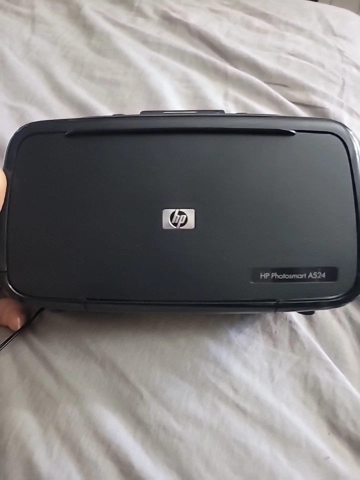 HP Photosmart A526 Q8526A black Compact Inkjet Digital Photo Printer Not Tested - Image 1 of 4