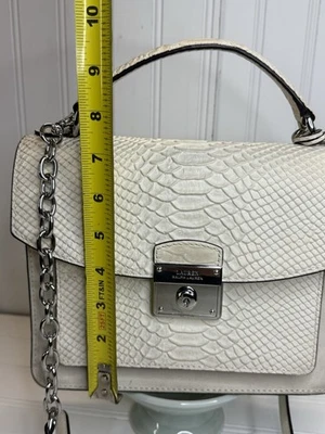 Cartera pequeña Ralph Lauren Beckett de gamuza y pitón en relieve en muy buen estado Foto 1 de 4