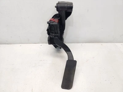 GMC Yukon Denali XL 2012 (6,2 L/AT) pedal acelerador - DBW/conducción por cable Foto 1 de 4