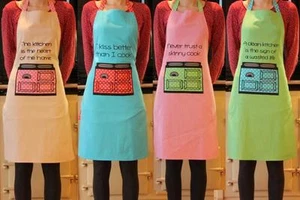 Adults Cooking Apron - Polka Dot Oven & Slogan - 4 to Choose From - Picture 1 of 1