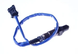 New Genuine OEM Bosch Porsche 911 '02-'05 LEFT or RIGHT Oxygen Sensor Before ... - Picture 1 of 1