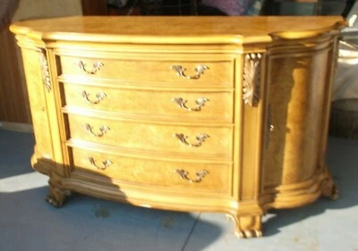 Henredon Burl Caoba Credenza Foto 1 de 4