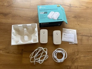 TP-LINK AV2000 TL-PA9020P Passthrough Powerline Network Extender Tested Works - Picture 1 of 12