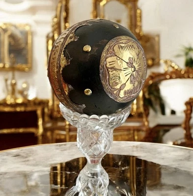 Ancienne Boule Décorative Trésor D’Inde Bois & Laiton Du Tarakashi - Photo 1/4