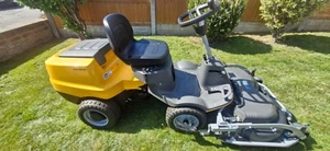 Stiga Park 300RC Petrol Ride On Lawn Mower 95cm , width 30 inches - Picture 1 of 12