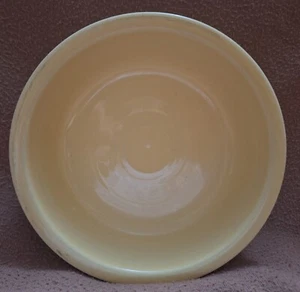 FIESTA LIGHT YELLOW MEDIUM CEREAL SOUP BOWL 7" RETIRED - Picture 1 of 3