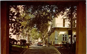 Typical Street Scene Through Old San Juan Gate San Juan, Puerto Rico Postcard - Bild 1 von 2