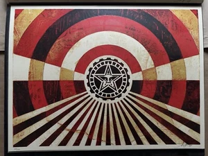 Shepard Fairey screen print Tunnel Vision (2017) GOLD Obey Giant MINT - Picture 1 of 3