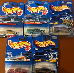 Vintage Hot Wheels '59 Impala Chevy Lot of 5 1996 1997 1999 2000 2001 - Bild 1 von 11