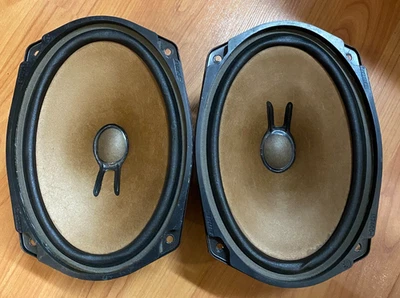 BOSE CAR SPEAKERS ASSY REAR PAIR CORVETTE CHEVY 6 X 9 MADE IN USA. - Image 1 of 4