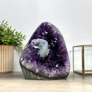 Stunning Amethyst Cathedral with Calcite Crystal Inclusion. CBP1194 - Picture 1 of 10