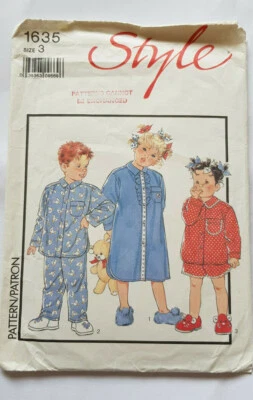 Style Pattern 1635 Nightshirt & Pajamas Size Child 3 Chest 22" Waist 201/2" - Image 1 of 2