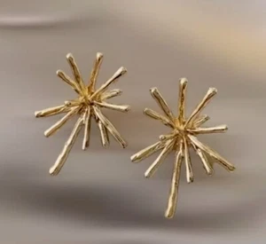 Anthropologie Star Earrings Stud Gold Retro Boho Bohemian Statement . Nwt 73-5✅ - Picture 1 of 2