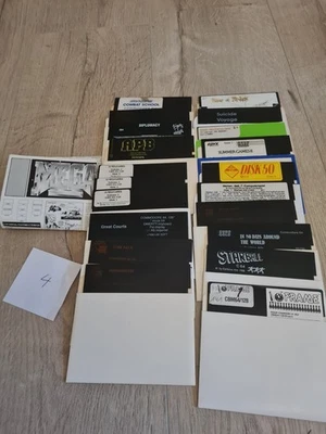 20 Originale Disketten C64 Commodore C64  5,25" - Bild 1 von 4