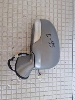 Toyota Avensis T270 2011 electric wing mirror E11026399 OIV5693 - Image 1 of 4