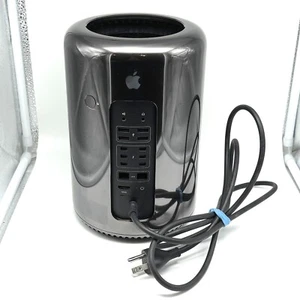 Apple Mac Pro 2013 A1481 | 3.70GHz Xeon E5 | 32GB RAM | 512GB SSD |Dual AMD D300 - Bild 1 von 14
