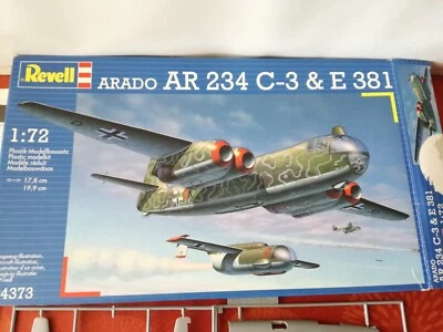 REVELL 04373 quadrirettore ARADO AR 234 C3 + aerorazzo pilotato E381 -  KIT 1/72 - Immagine 1 di 4