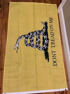 Don’t tread on me flag large nylon with grommets - Picture 1 of 5