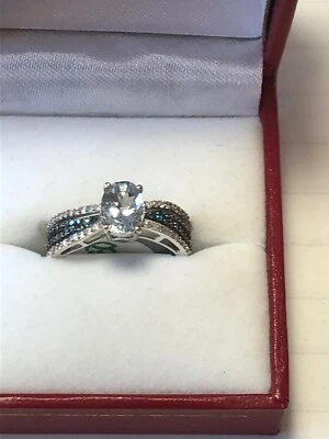 Anillo de diamantes y oro blanco de 14kt, agua (gema de marzo) Foto 1 de 4