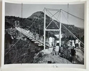 VINTAGE PHOTOGRAPH SUSPENSION BRIDGE MILE HIGH GRANDFATHER MTN - Picture 1 of 2