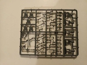 Oathmark Revenant Anguss Miniaturen - kostenloser Versand - Bild 1 von 2