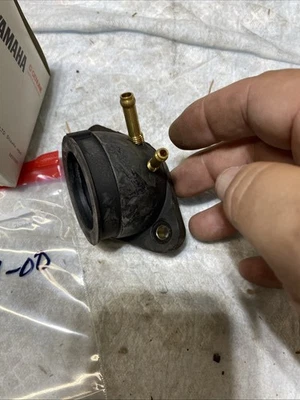 NOS Yamaha New OEM Intake Manifold Joint  XV500 22U-13586-01-00 #127 - Image 1 of 4