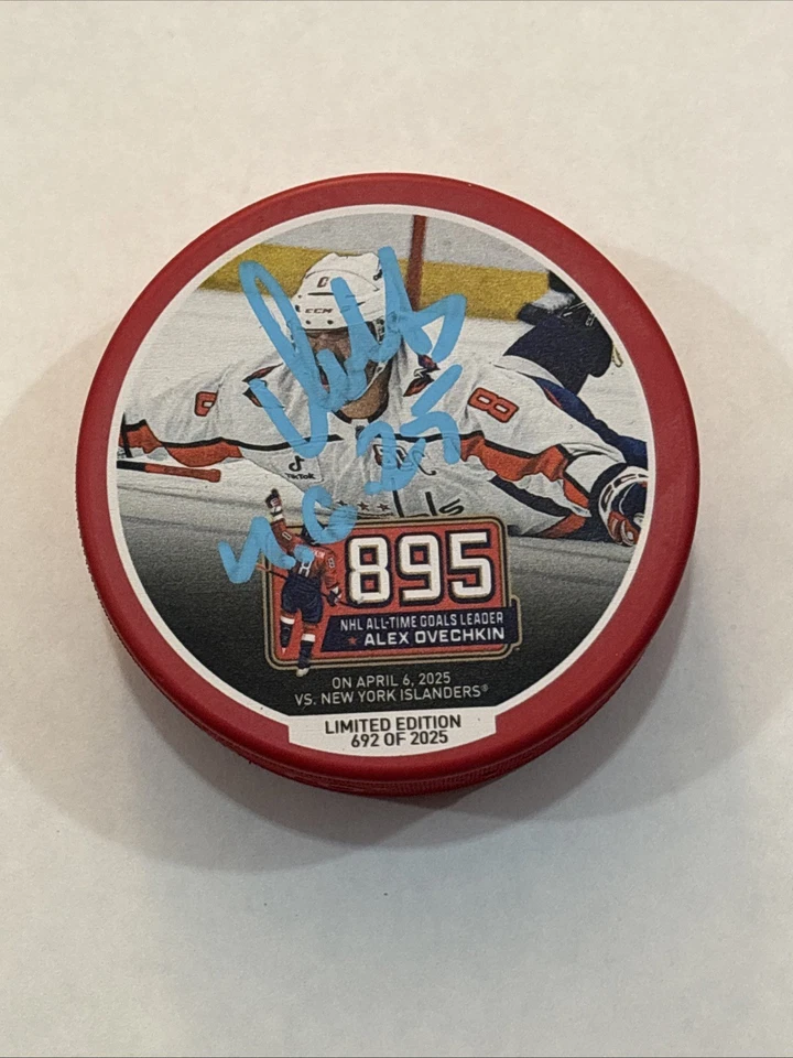 Alex Ovechkin Signed “4.6.25” Record 895 LE Fanatics Puck 692/2025 Capitals 🔥 - Image 1 of 2