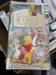 Disney's Masterpiece The Many Adventures of Winnie The Pooh 1996 VHS New/Sealed - Picture 1 of 2