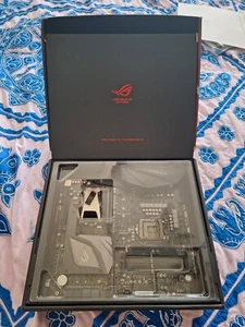 Asus Maximus IX Extreme Intel LGA 1151 Z270 EATX Motherboard - Picture 1 of 4