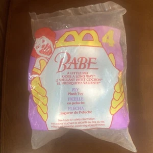 Juguete de peluche Happy Meal vintage McDonalds Babe Fly The Dog #4 1995 NUEVO - Imagen 1 de 3