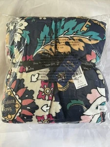 NEW Vera Bradley HARRY POTTER Plush Throw Blanket HOME TO HOGWARTS 80”x50" Gift - Picture 1 of 6