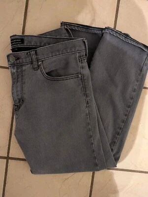 Pantalones de mezclilla Banana Republic Travel azul 35x30 para hombre gris envejecido recto Foto 1 de 3