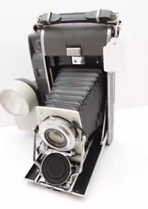 CLEAN Polaroid 120 Yashica-Yashinon 127Mm F4.7 Bellows Camera (T37) - Picture 1 of 5