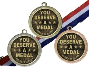 Medalla Grande You Deserve A 60mm Medalla Uni con Cinta - Imagen 1 de 4