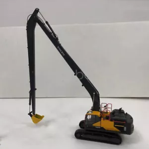 VOLVO for EC480E Extended arm excavator 1:50 Scale Truck Pre-built Model - Picture 1 of 7