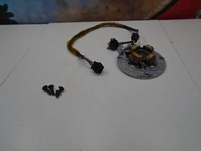 1998 YAMAHA YZ 400F ESTATOR DE IGNIÇÃO (H) 98 YZ400F 98 - 00 - Imagem 1 de 4