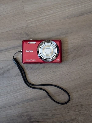 Kodak Digital Camera EasyShare M522 14.0MP Red Tested - Image 1 of 4