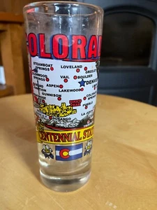 Colorado. Vidrio de tiro. 4"" de alto. Punto amarillo. - Imagen 1 de 2