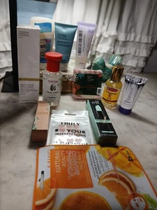 Lot of Beauty Skin Care Products As Pictured Soap, Deodorant, Lip Scrub + More - Picture 1 of 4