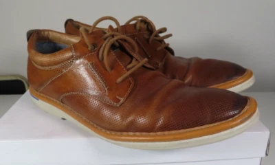 Zapatos informales Steve Madden para hombre de cuero tostado con cordones talla 10 suela blanca Dawes Foto 1 de 4